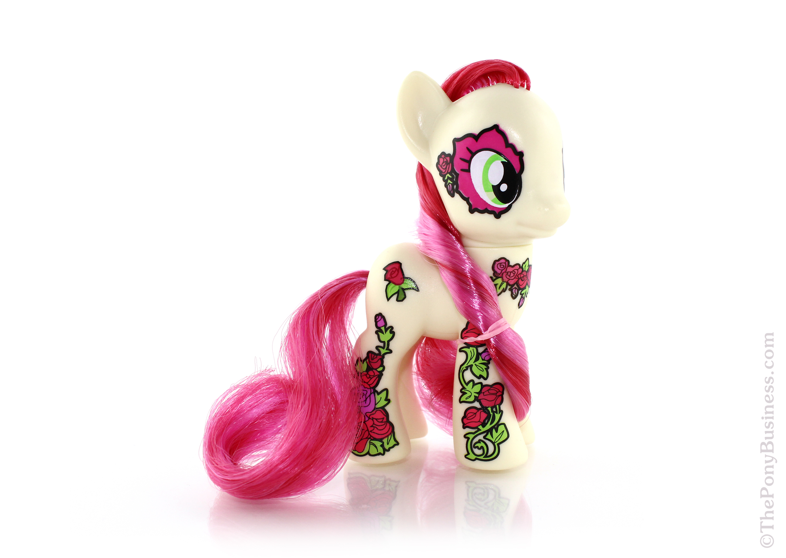 in bloom rose toy Maileg My Rabbit main image 0